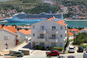 Отель Apartments with WiFi Dubrovnik - 8565  Дубровник